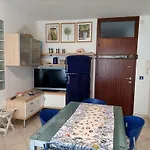 דירה Cozy Flat With Sea View Balcony-beahost